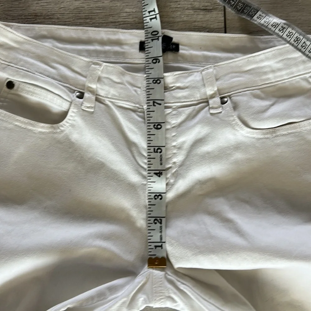 Eileen Fisher size 4 white skinny jeans organic cotton
